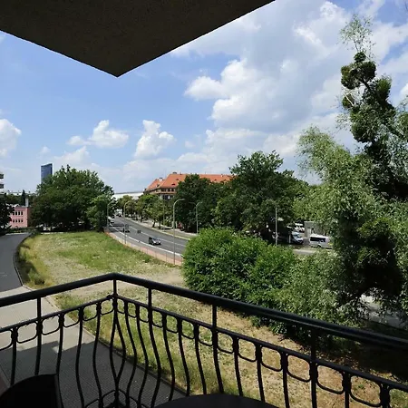 Sleep Well Wroclavia / Dyrekcyjna 아파트 *