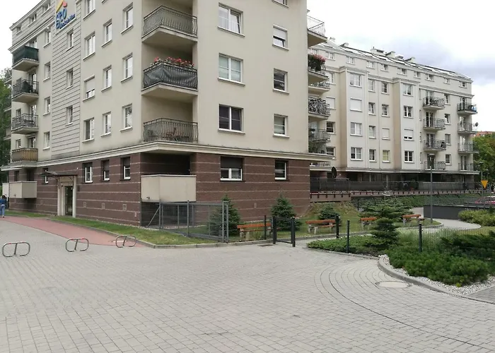 Sleep Well Wroclavia / Dyrekcyjna Wroclaw